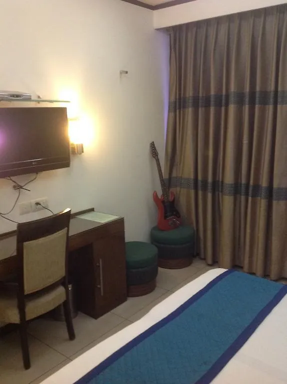 Rio Hotel Zirakpur